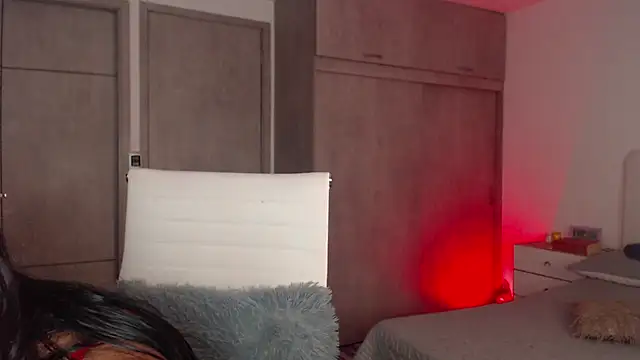 Brown skin11 online show from March 16, 9:41 pm