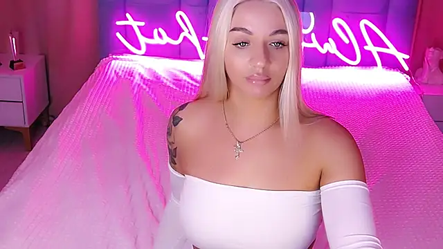 AllwaysHotJ online show from December 2, 3:08 am