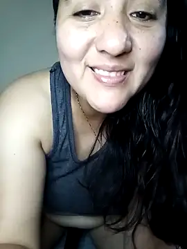 Gatubela212 online show from April 29, 2:59 am