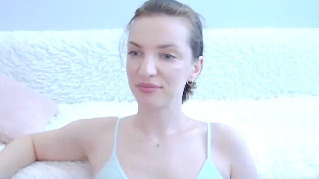 Beauty Alex online show from June 14, 2:20 am