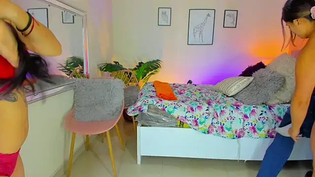 little antonela online show from October 1, 3:39 pm