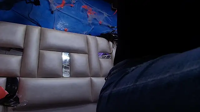 leon gaby online show from October 27, 7:19 pm