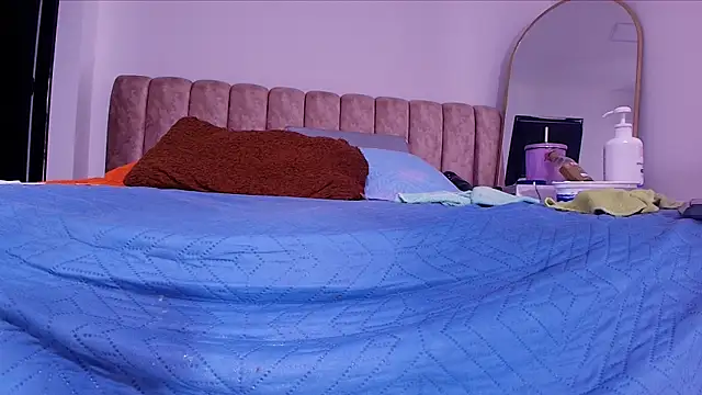  linda milk  online show from March 29, 8:46 am