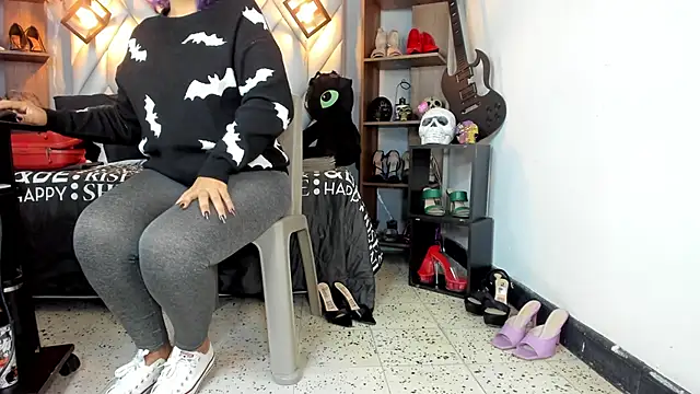 MirandaHaguen online show from February 19, 9:46 pm