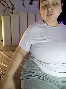 mollieblue69 online show from February 14, 12:51 pm