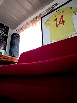 Bigassmommy x online show from April 4, 12:48 pm