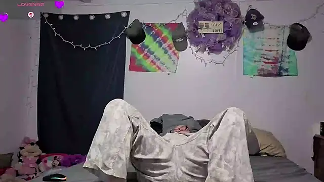 Slutty Owl420 online show from May 3, 3:54 am