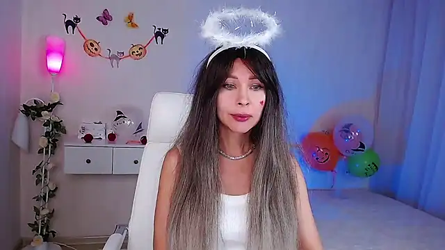 wendifoste online show from October 29, 1:37 pm