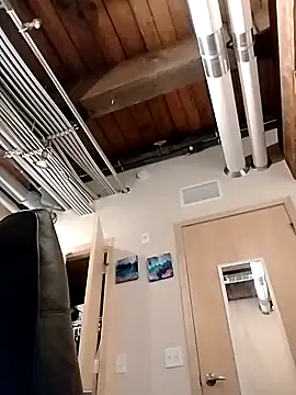 eatmeplease44 online show from March 31, 5:57 pm