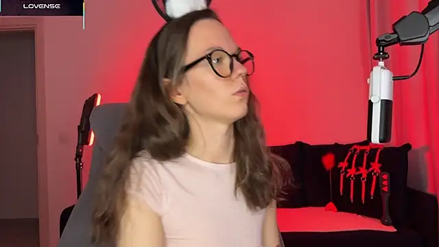 SharkyBaby online show from October 10, 5:29 pm