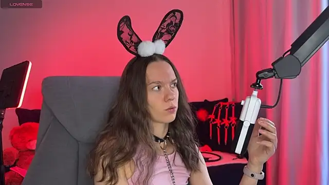 SharkyBaby online show from October 2, 1:38 pm