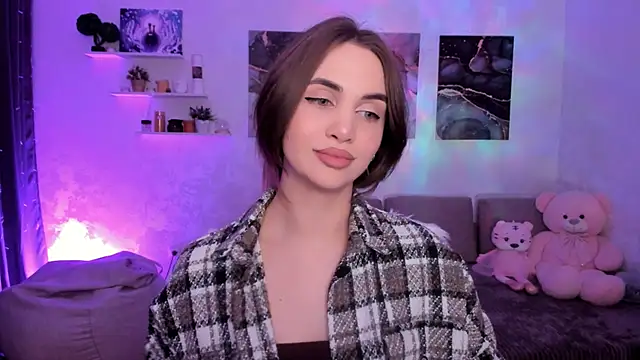 aPieceOfJoy online show from January 7, 10:57 pm