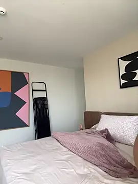 Audreygwennn online show from June 12, 4:26 pm