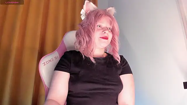 SueNiceeeee online show from February 3, 2:10 am