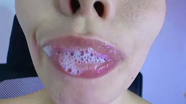 lisbet21x online show from December 22, 11:08 pm