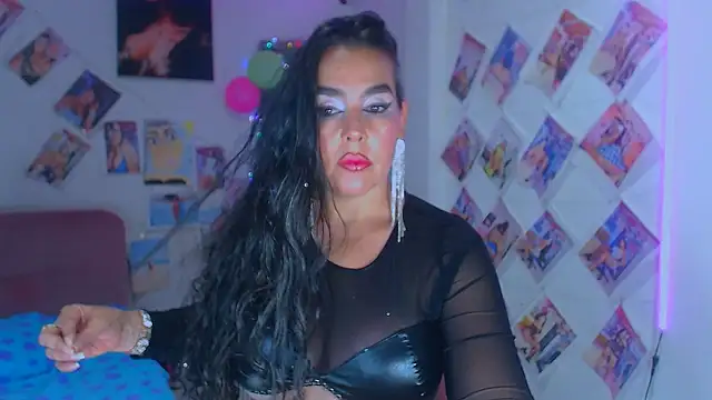 sweet vanessa 22 online show from January 17, 2:41 am