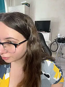 DienkaGreen online show from June 26, 1:12 pm