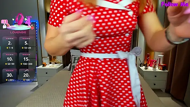 annasimonsj online show from February 1, 12:53 am