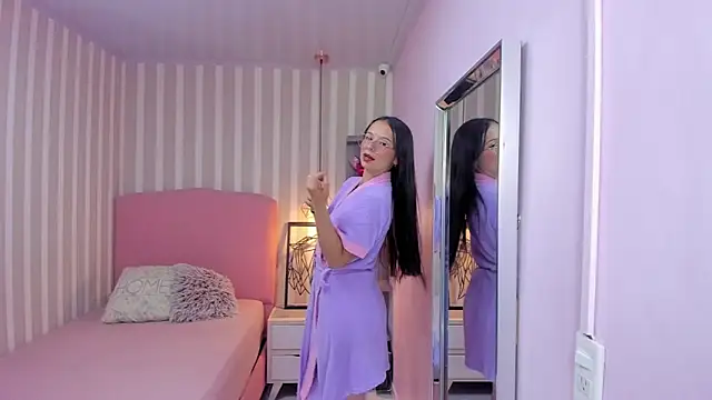 LORELAIGIVEN online show from November 14, 12:38 pm