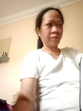 Snapshot of Sweet_Lady30 chatting on September 27, 7:54 pm Sweet Lady30 online show from September 27, 7:54 pm