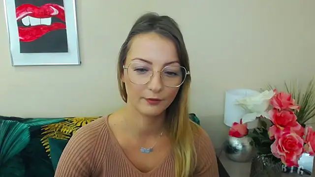 NatalieSexy online show from December 2, 8:48 am