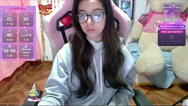 Maggie Fox3 online show from December 14, 12:49 am