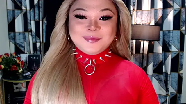 Snapshot of Mistress_DOMnicaaxx chatting on September 25, 12:43 am Mistress DOMnicaaxx online show from September 25, 12:43 am
