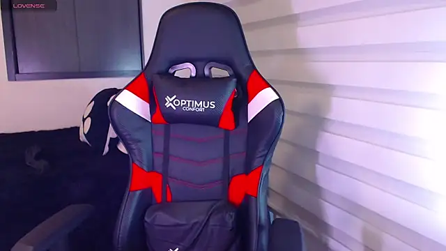 Vannessa  Shy online show from April 4, 11:25 pm