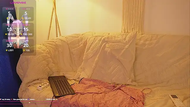 bunnycuteshy online show from October 23, 2:56 pm