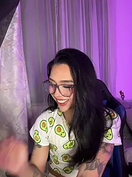 Samantha Bernardo online show from April 20, 4:26 am