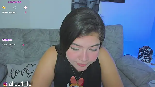 candy alicee online show from October 24, 4:30 am