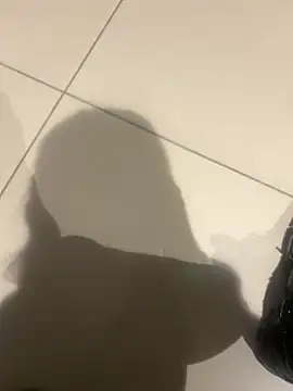 CrazzyChicks online show from May 16, 5:21 am