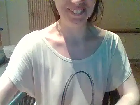 Lina Belge online show from July 24, 9:00 pm
