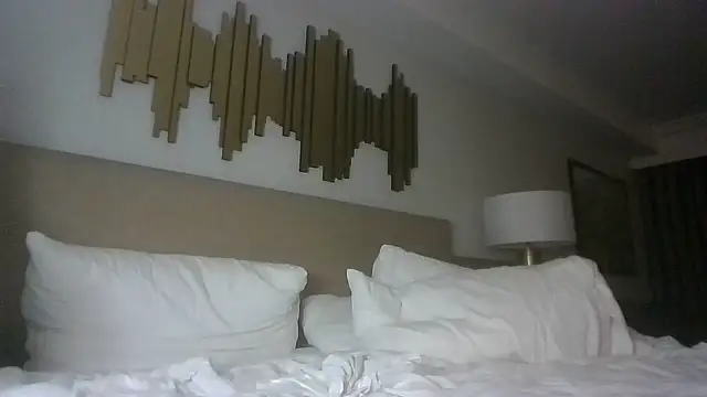 sexybribrixh online show from April 12, 3:31 am