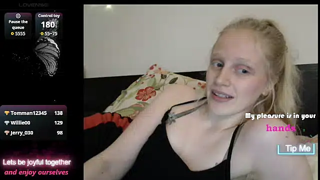 VeronicaJoyful online show from November 9, 1:11 am