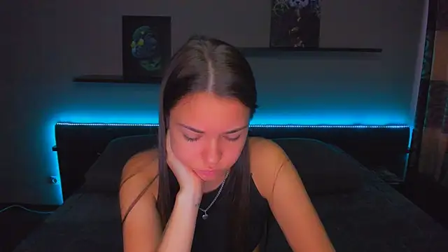 AlexaBarkley online show from October 15, 12:35 am