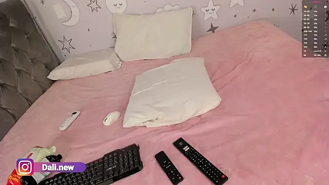 daliz 20 z online show from September 21, 2:10 am