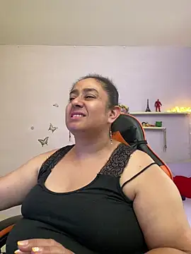agathaxxx-69 online show from May 7, 8:23 pm