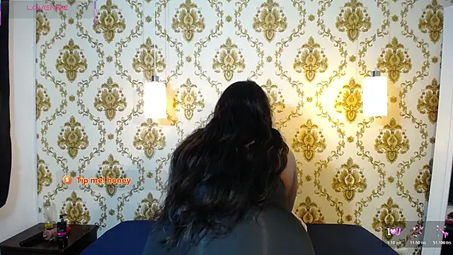 KARATIBBY COX online show from March 13, 1:01 pm