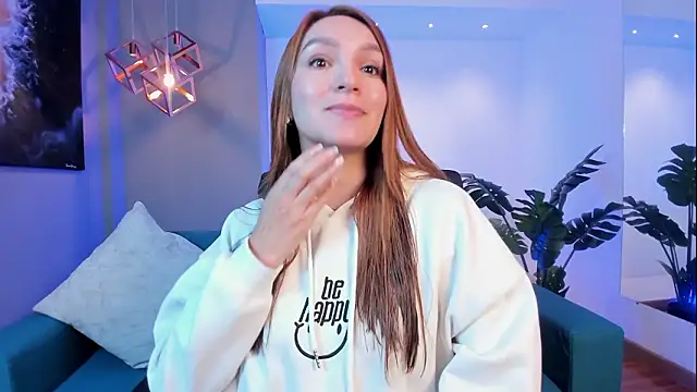 miataylorr1 online show from February 19, 12:16 pm