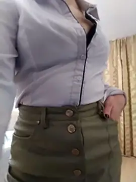 baby sweet girl  online show from March 22, 9:43 pm