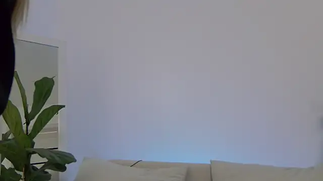 Fallinlove1 online show from October 11, 2:09 pm