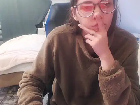 Laco-cO online show from February 3, 10:23 pm