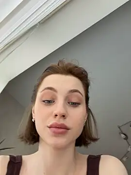 Camilla Railian online show from March 11, 11:03 am