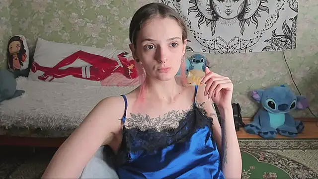 Cutie Adelia online show from March 19, 5:56 am