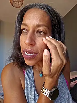 Goldenlace online show from November 4, 2:11 pm