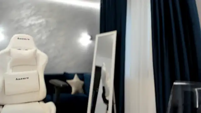  missperfection  online show from July 4, 3:24 am