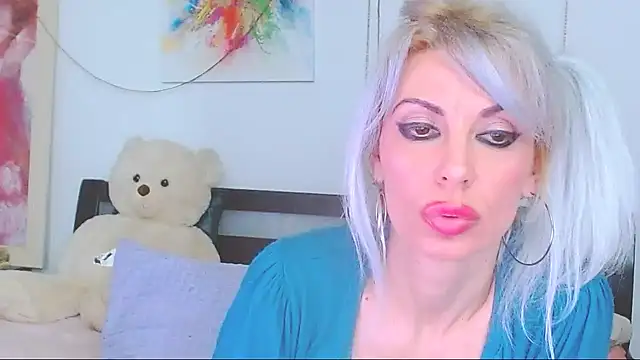 HoneyLara online show from March 23, 10:16 pm