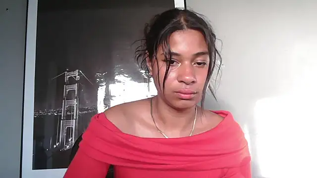 dark enchantress  online show from February 4, 10:35 pm