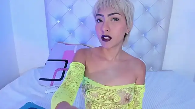 xGenesis Miller  online show from October 14, 8:33 pm